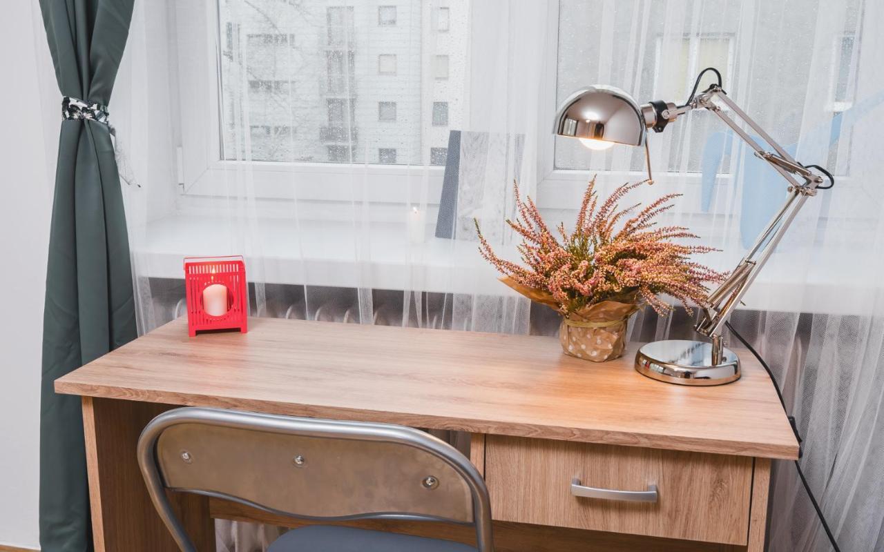 Sunshine Parkside Hideaway - 3 Bedroom - By Upstairs Krakow Ngoại thất bức ảnh