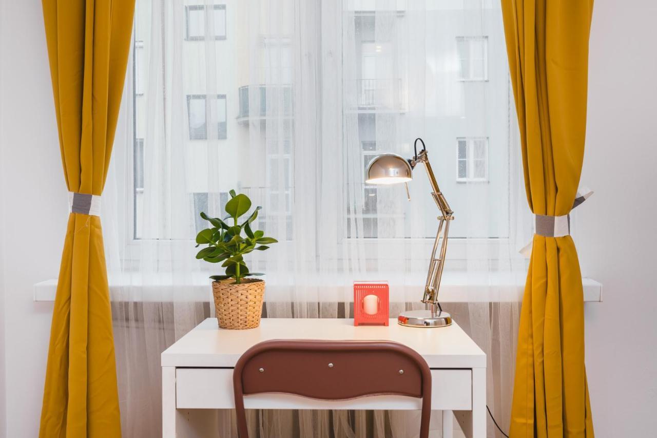 Sunshine Parkside Hideaway - 3 Bedroom - By Upstairs Krakow Ngoại thất bức ảnh